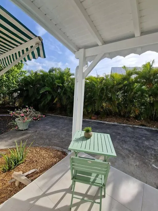 Villa Eden, A 400 Metres De La Plage Du Souffleur Port-Louis Guadeloupe